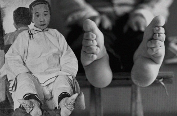 Vì sao phi tần không được để lộ đôi chân trước mặt hoàng đế?