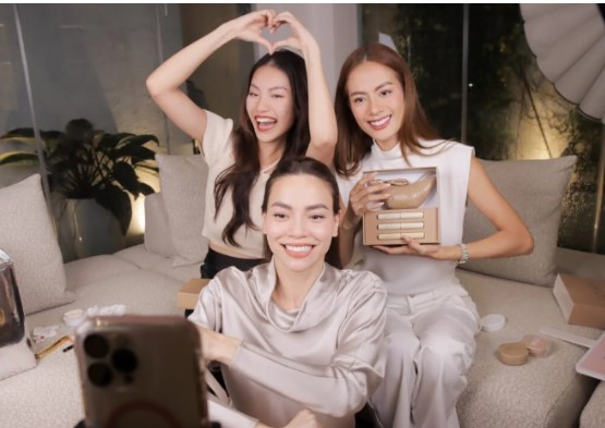 Nhiều sao Việt dù rất giàu vẫn livestream bán hàng, lý do vì sao?