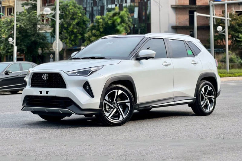 Toyota Yaris Cross mới lăn bánh 160 km rao bán giá rẻ ‘giật mình’