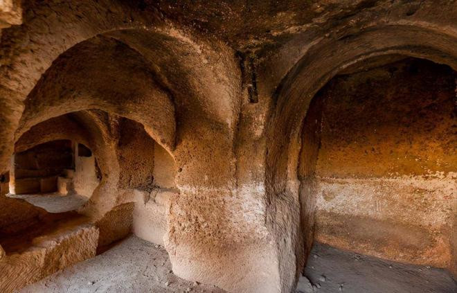 Sau các cuộc khai quật khảo cổ học, xác chết người cổ đại được khai quật đã đi đâu?