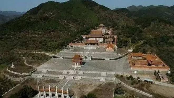 Triều Thanh tại sao lại bị diệt vong? Thực ra đáp án đã có trong lăng mộ, 'phong thủy' đã đổi hướng từ lâu