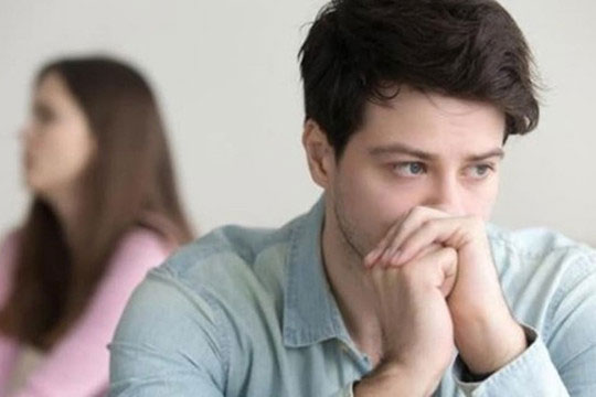 Cưới xong không thấy vợ đeo nhẫn, biết lý do cả nhà tôi nháo nhác đi tìm và choáng váng khi biết con người thủ đoạn của vợ