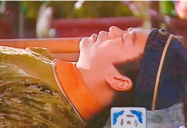 Người xưa dùng gối sứ để ngủ, bạn không thấy hoảng sao? Chuyên gia: Vì sự thuận tiện của chị em phụ nữ