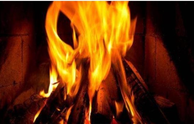 Tại sao người xưa không dám tự đốt lửa trong cung điện? Những điều cấm kỵ đằng sau khiến người ta toát mồ hôi lạnh