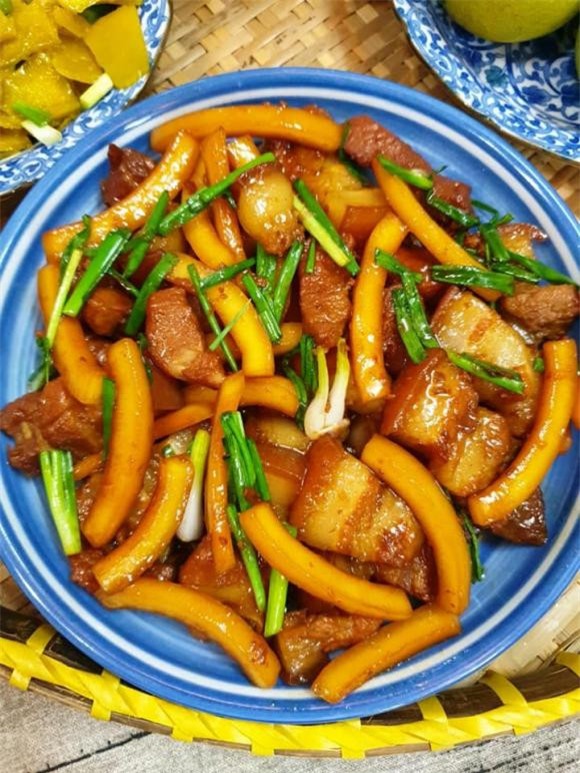 THỊT OM CÙI DỪA 1 thịt kho, thịt kho cùi dừa, món ngon