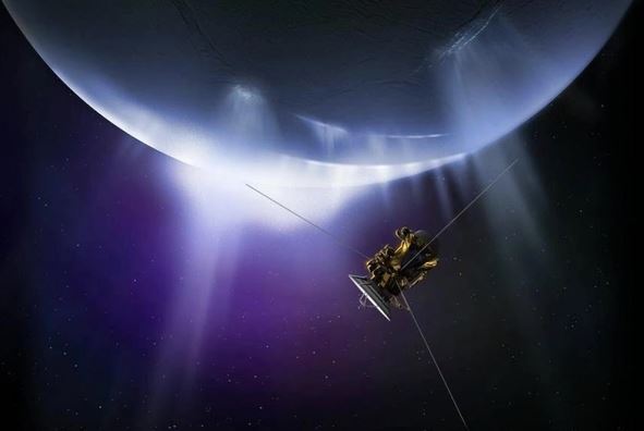 Sinh vật ngoài hành tinh phun vật chất vào tàu NASA