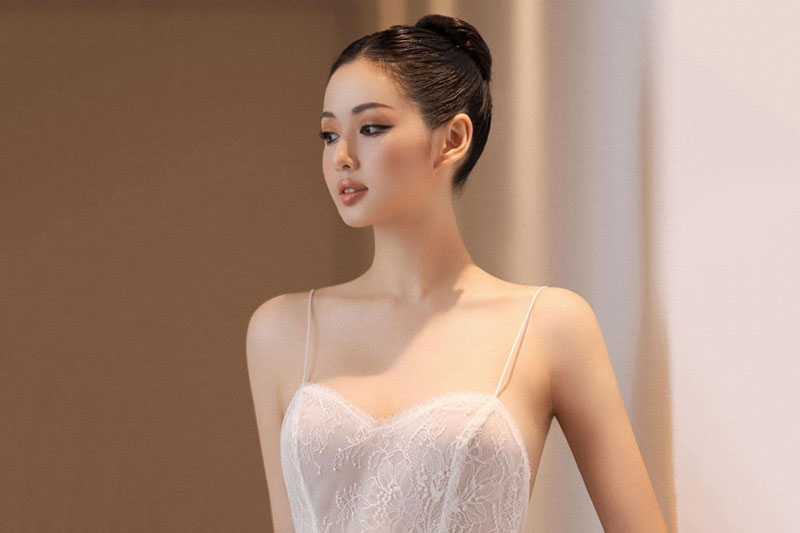 Hot girl đời đầu diện váy trễ vai, dân mạng xuýt xoa: Nhan sắc trường tồn với thời gian là đây!