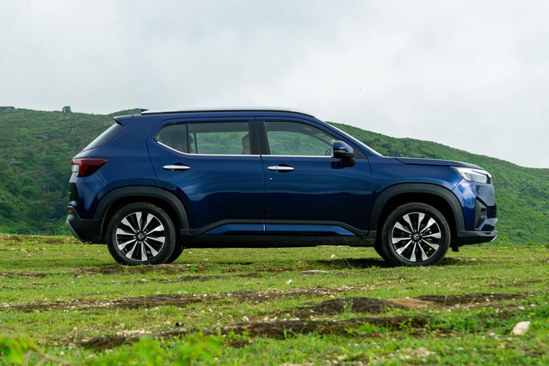 SUV Honda cùng phân khúc với Kia Seltos, giá hơn 300 triệu đồng, ‘bán chạy như tôm tươi’