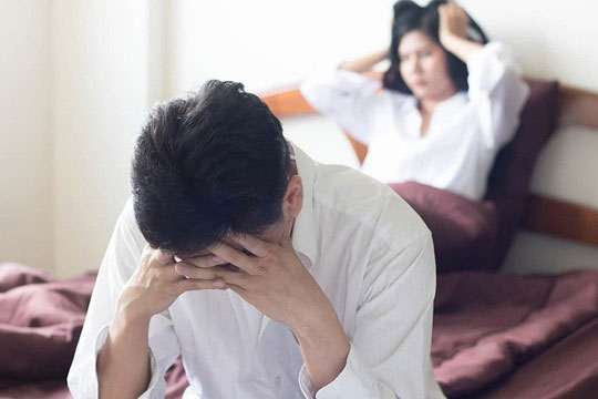 Đầu tuần mất điện thoại, cuối tuần mất xe máy, đến khi tôi nổi nóng thì chồng mới chịu khai sự thật