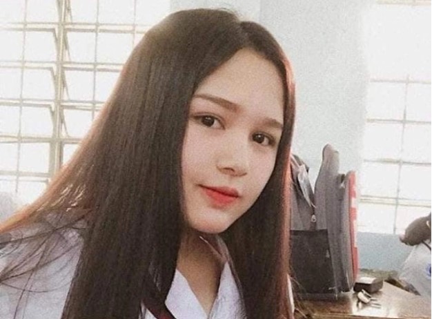 Từ chỗ làm thợ cắt móng tay qua ngày, hot girl này vụt chốc đổi đời sau khi trở thành dâu hào môn