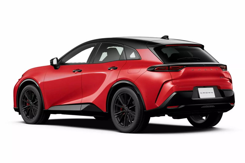 Toyota Crown Sport PHEV ra mắt: Công suất 302 mã lực, di chuyển 90 km không cần đổ xăng, giá gần 1,3 tỷ đồng