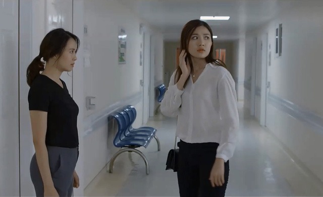 Vừa lên ngôi 'chính thất', 'tiểu tam' đã nhắn tin yêu cầu người yêu cũ của chồng block vì sợ chồng mình thả tim