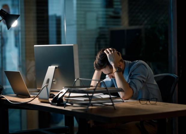 6 điều khó nói chốn công sở khiến chị em bực bội trong lòng nhưng chẳng dám bộc lộ ra