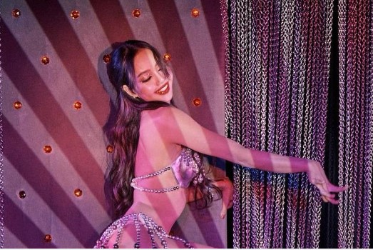 Clip nh&#x1EA1;y c&#x1EA3;m c&#x1EE7;a Lisa Blackpink t&#x1EA1;i qu&#xE1;n r&#x1B0;&#x1EE3;u 19&#x2B; l&#xE0; deepfake