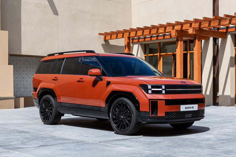 Top 10 xe SUV c&#x1EE1; trung &#x111;&#xE1;ng ch&#x1EDD; &#x111;&#x1EE3;i nh&#x1EA5;t n&#x103;m 2024: Vinh danh Hyundai Santa Fe