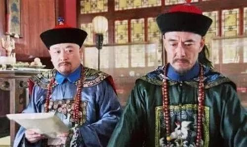 Các quan viên thời cổ đại tại sao đều lựa chọn 'cáo lão về quê' chứ không ở lại kinh thành để dưỡng lão?