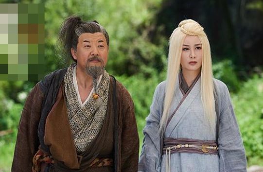 Chu Bá Thông có 4 đệ tử: 2 người thực lực mạnh hơn sư phụ, còn lại khiến Lão Ngoan Đồng cứ gặp là né