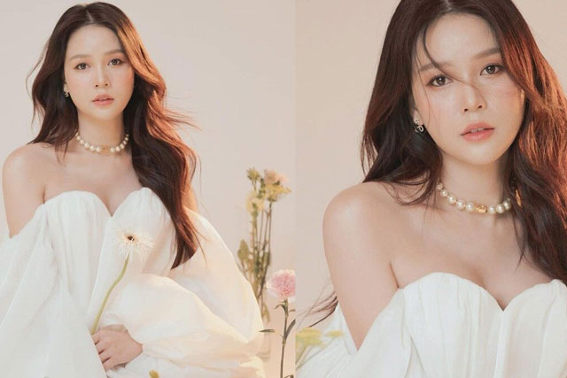 Sam khoe loạt ảnh những tháng cuối thai kỳ, nhan sắc gây 'sốt'