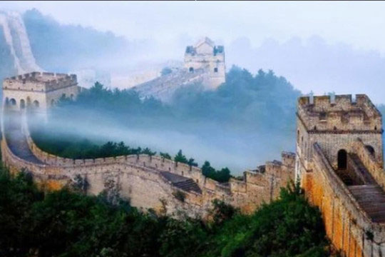 Tần Thủy Hoàng đã sử dụng vật liệu xây dựng gì để khiến Vạn Lý Trường Thành sừng sững cả 2000 năm?