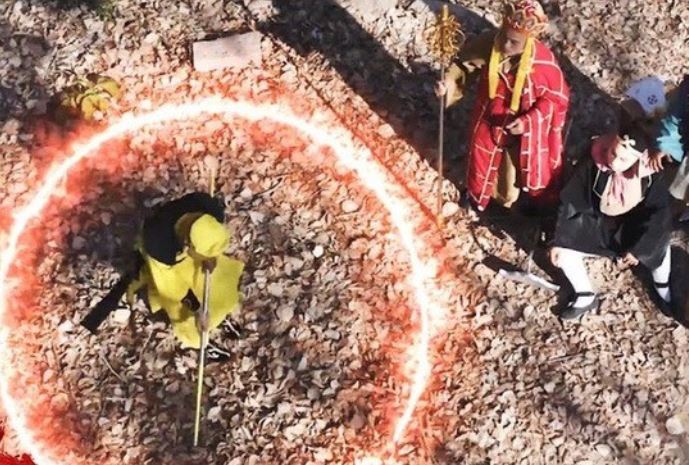 Tại sao Tôn Ngộ Không dùng gậy Như Ý vẽ vòng tròn bảo vệ Đường Tăng duy nhất 1 lần?