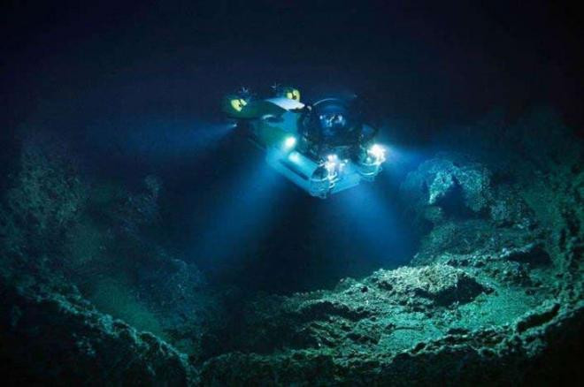 Nơi sâu nhất trên thế giới là ở đâu và cách trung tâm trái đất bao xa?