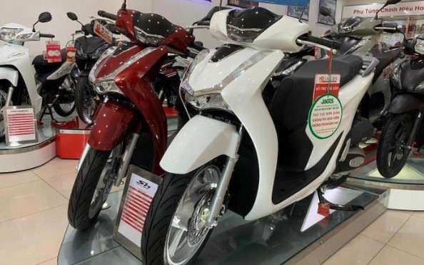Giá xe Honda SH tiếp tục phá đáy tại đại lý, xuống mức thấp kỷ lục nhiều năm