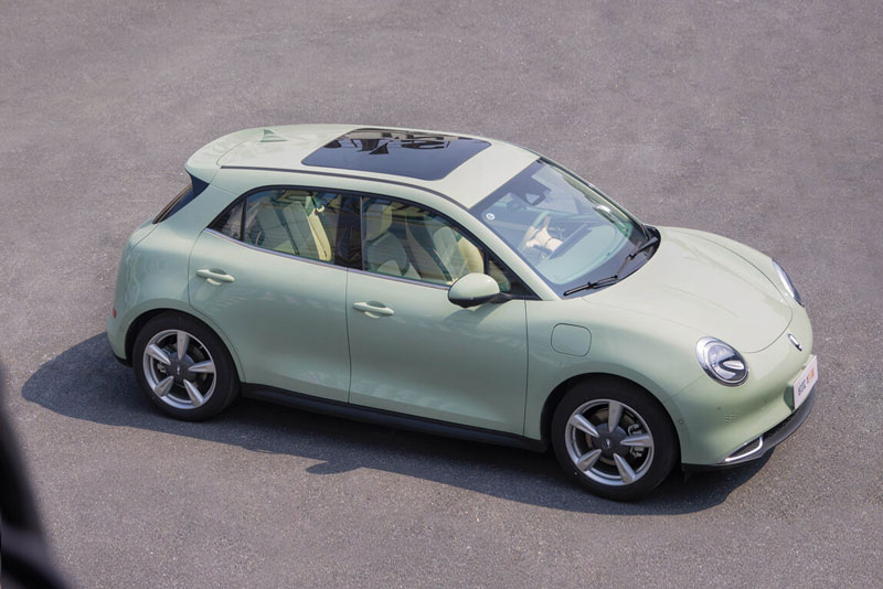 Xe hơi lý tưởng dành cho các hot girl, công suất 184 mã lực, giá 350 triệu đồng