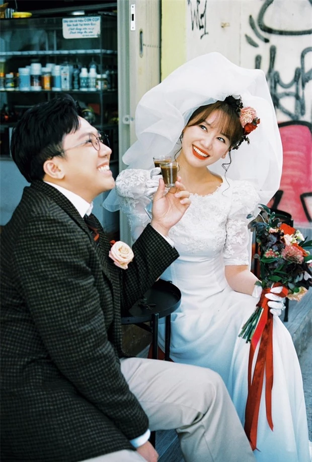 Hari Won tung ảnh bộ ảnh cưới đặc biệt, Trấn Thành: 8 năm yêu em, 7 năm làm chồng em, 6 làm osin của em! - Ảnh 4.