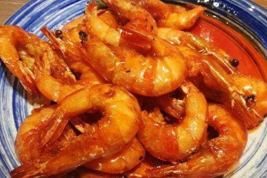 Đừng ăn tôm một cách vô ích, hãy thử cách làm này, tôm vừa giòn vừa ngon, ngon đến mức không còn vỏ