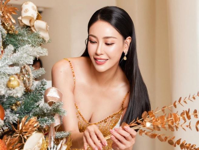 Hoa hậu Việt đăng quang nhỏ tuổi nhất lịch sử, U50 tránh xa lão hóa, body nóng bỏng không đổi khác