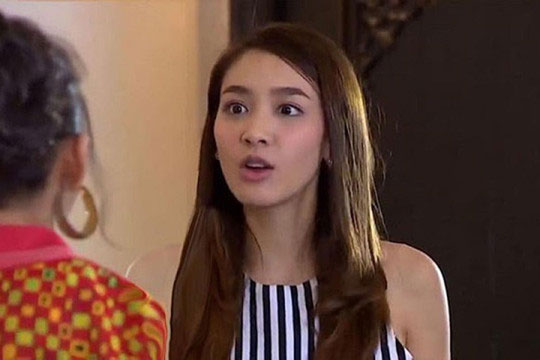 Chị dâu xúi giục mẹ chồng không nên sang tên sổ đỏ cho vợ chồng tôi, lý do khiến chúng tôi vô cùng sốc