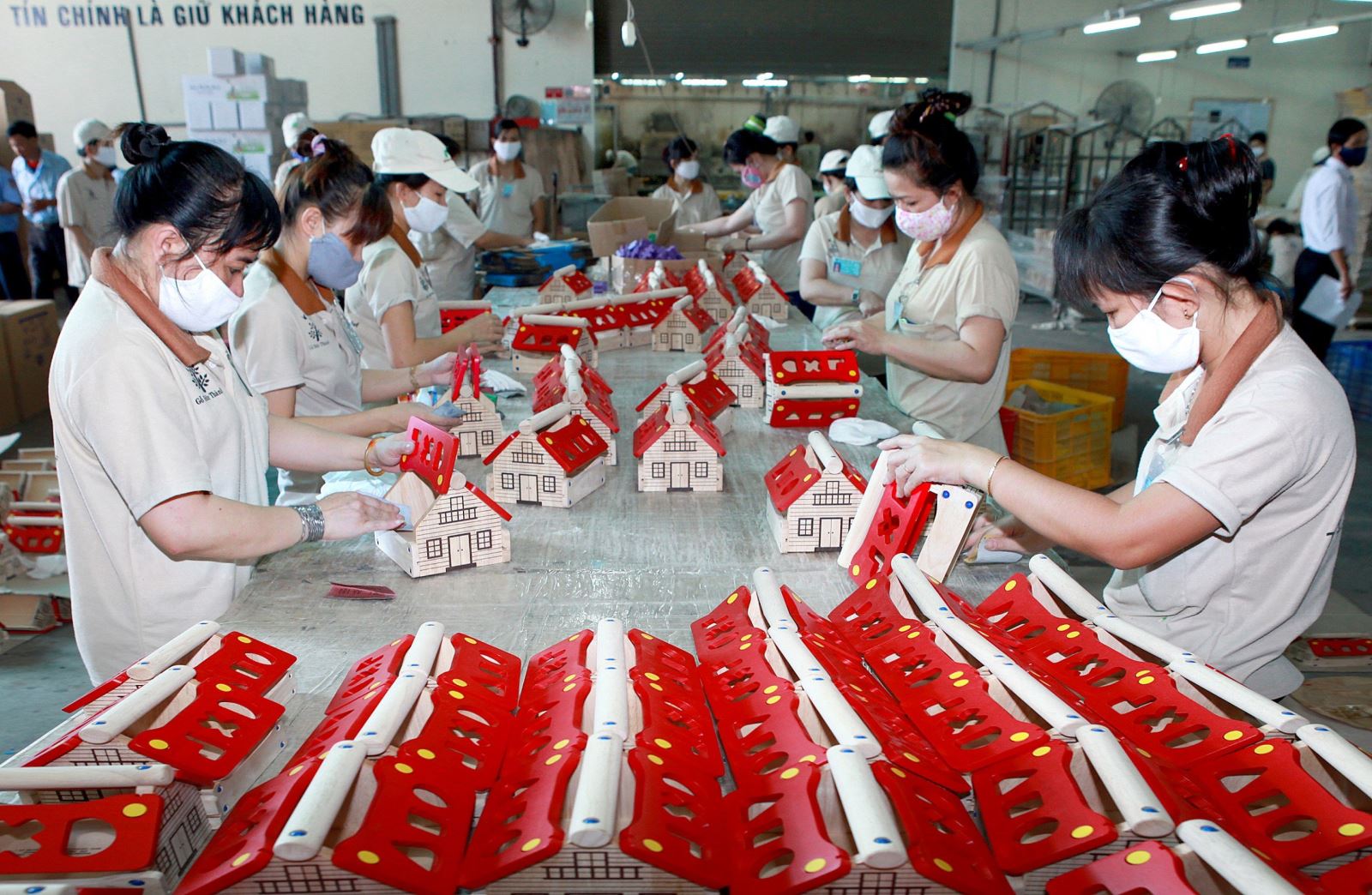 Nhiều doanh nghiệp có mức thưởng Tết Nguyên đán 2024 tăng so với năm trước