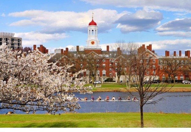 Tất tần tật những điều kiện nhận học bổng Harvard: Có khó khủng khiếp như chúng ta hình dung?