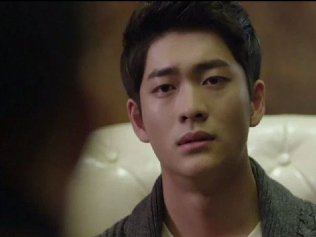 Suốt 5 năm, đi làm về đều một tay tôi cơm nước, giặt giũ, thương vợ như thế nhưng tối qua cô ấy đột ngột đòi ly hôn, tôi hỏi lý do thì vợ gào lên trách oán