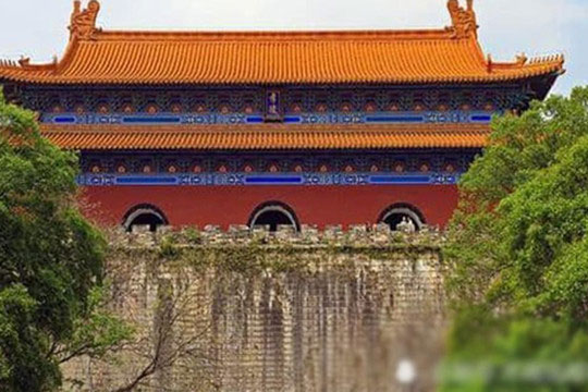 Các vị vua cổ đại Trung Quốc dùng người sống để chôn cùng, người sống có thể tồn tại trong lăng mộ được bao lâu?