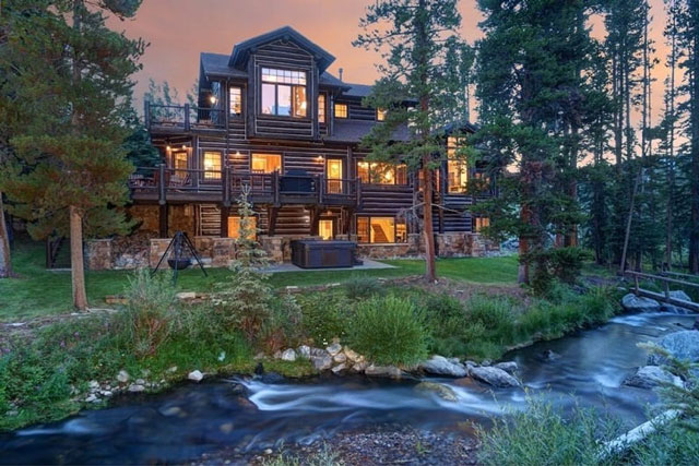 Tổ tiên dặn: “Trước nhà có nước, con cháu đời đời giàu có”, nghĩa là gì?