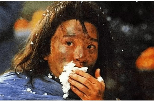 Thanh niên làm 'ăn xin trên mạng' thu nhập tháng lên đến hơn 6.000 USD, nhưng vẫn chưa bằng những người ăn xin trong lịch sử!