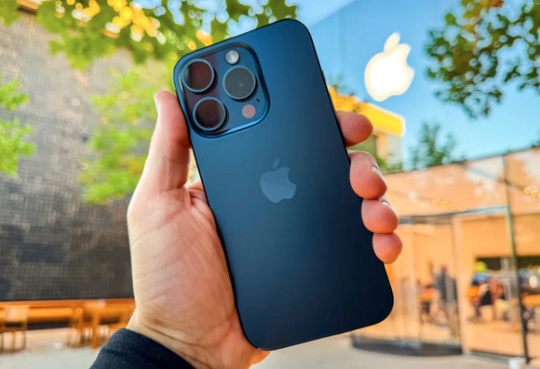 Giá iPhone 12, 13, 14... liên tục phá đáy thị trường Việt, có mẫu giảm đậm hơn 50%