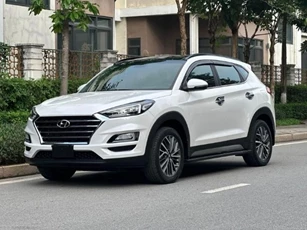Ngỡ ngàng mức giá chào bán của Hyundai Tucson "lướt" sau 4 năm lăn bánh