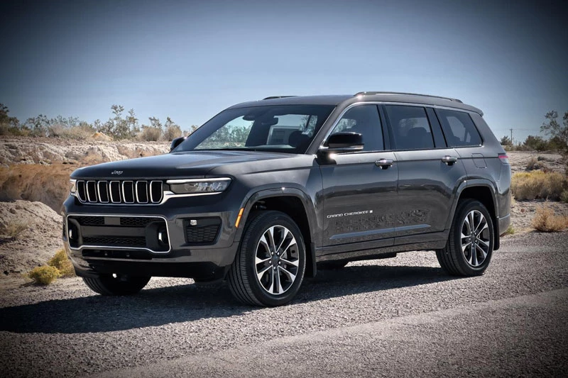 Jeep Grand Cherokee L 2024.
