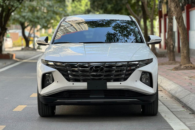 Hyundai Tucson 2022 lăn bánh 9.000 km rao bán với giá hơn 800 triệu đồng