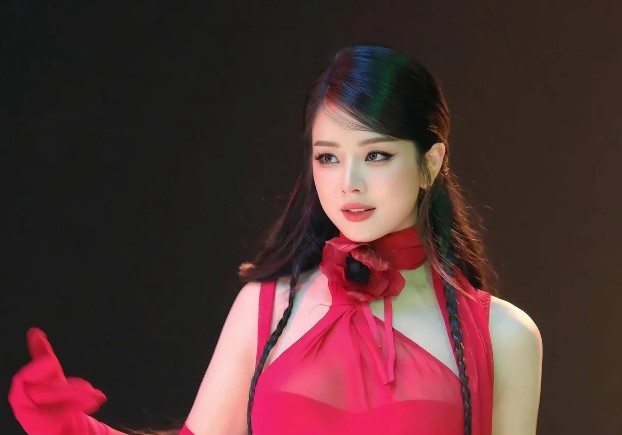 DJ Mie lần đầu nhắc đến Hồng Thanh sau chia tay, tiết lộ lý do sợ bị hỏi chuyện tình cảm