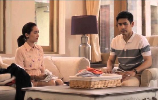 Mẹ vợ bắt quả tang con rể ngồi với 3 cô, hỏi lý do ngoại tình người vợ nhận về 3 từ