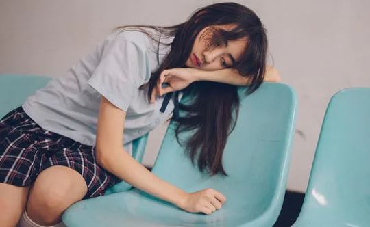 Phụ nữ tối nào đi ngủ cũng thấy 4 tín hiệu đặc biệt này nghĩa là bạn đang già nhanh hơn người khác rất nhiều