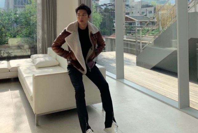 Lee Min Ho và "thú vui" tậu BĐS: Từ chung cư cao cấp chỉ dành cho giới thượng lưu, đến biệt thự 4,5 triệu đô xa hoa bậc nhất