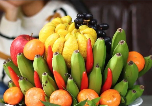 Vì sao mua cam canh, quýt bày bàn thờ nên kèm lá, đặc biệt trong dịp Tết?