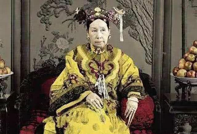 Lý giải nguyên nhân Từ Hy Thái Hậu trước khi chết uống canh ba ba, vừa tắt thở được thái giám nhét viên Dạ Minh Châu vào miệng