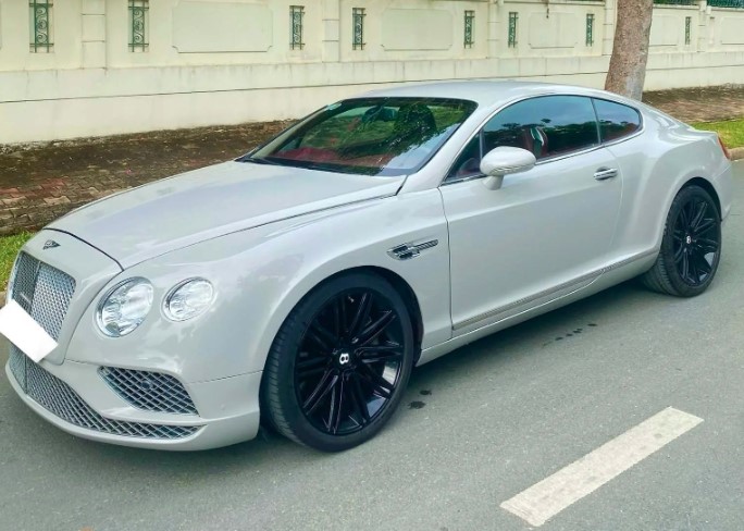 Sử dụng 7 năm, Bentley Continental GT cũ rao bán lại với giá ngang ngửa Mercedes-Benz C 200 mới
