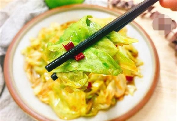 bap-cai-xao (1).jpeg 1 xào cải bắp, dạy nấu ăn, mẹo nấu ăn