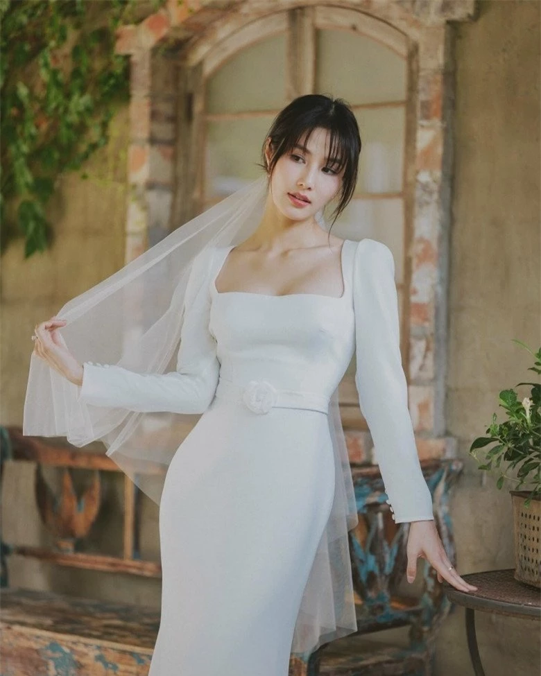 Mỹ nhân Việt làm cô dâu 2023: Visual "gánh" thời trang khi váy cưới dần tìm về sự tối giản - 7